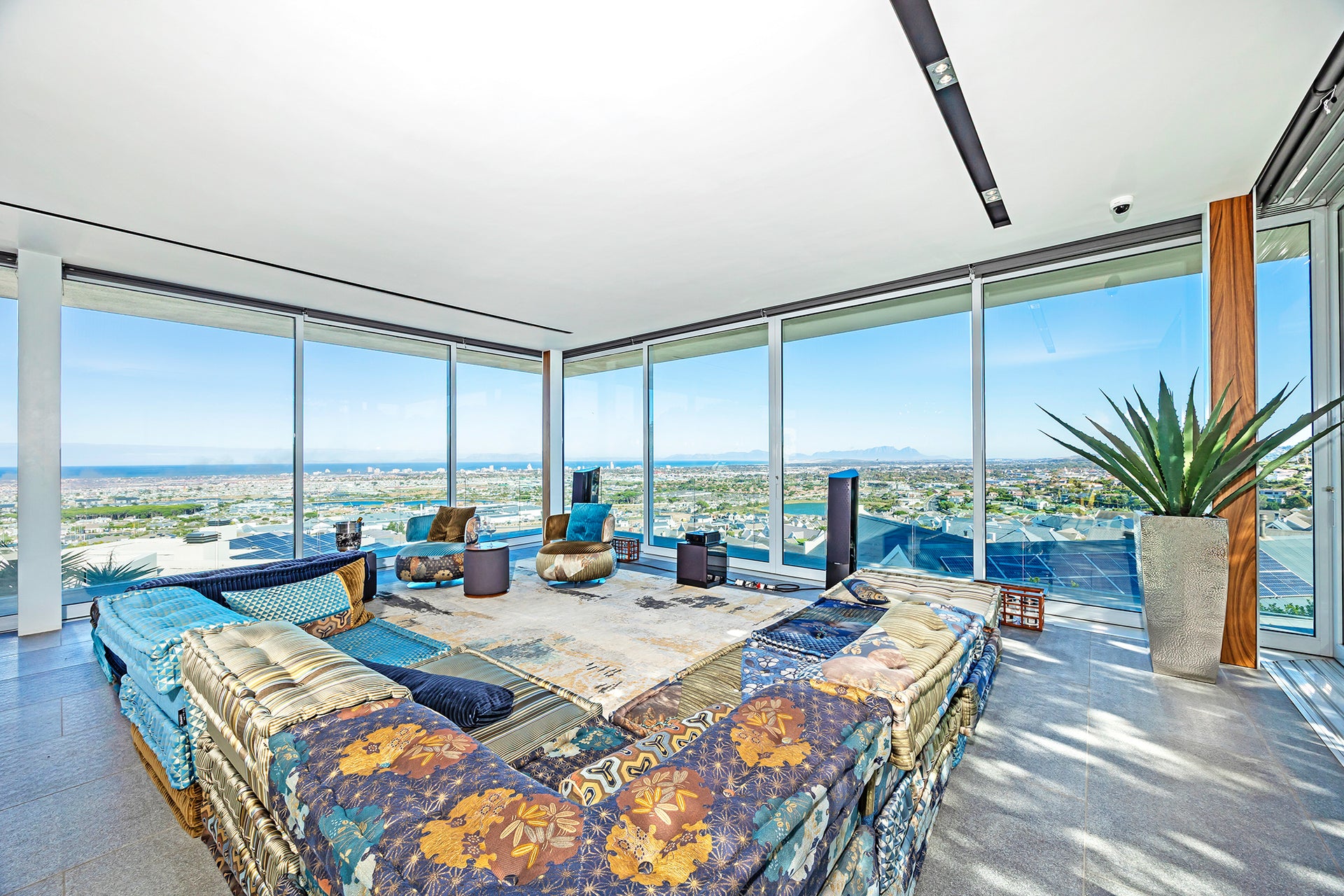 Exclusive Home In Fairhaven Estate