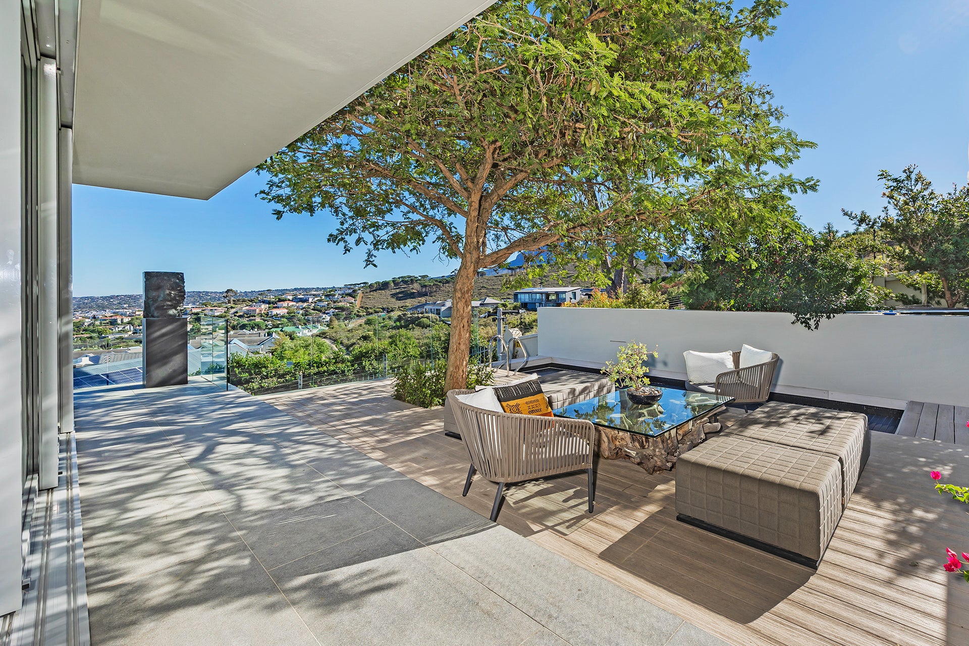 Exclusive Home In Fairhaven Estate