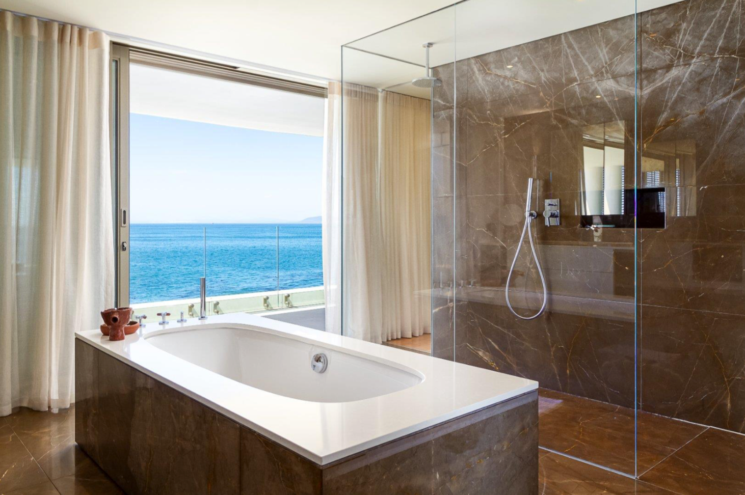Contemporary Luxury with Scenic Vistas and Rooftop Pool