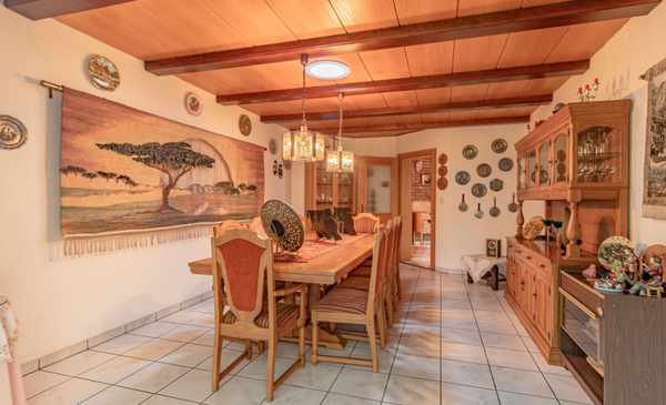 4 Bedroom Family Home in Secure Boomed Area in Bedfordview