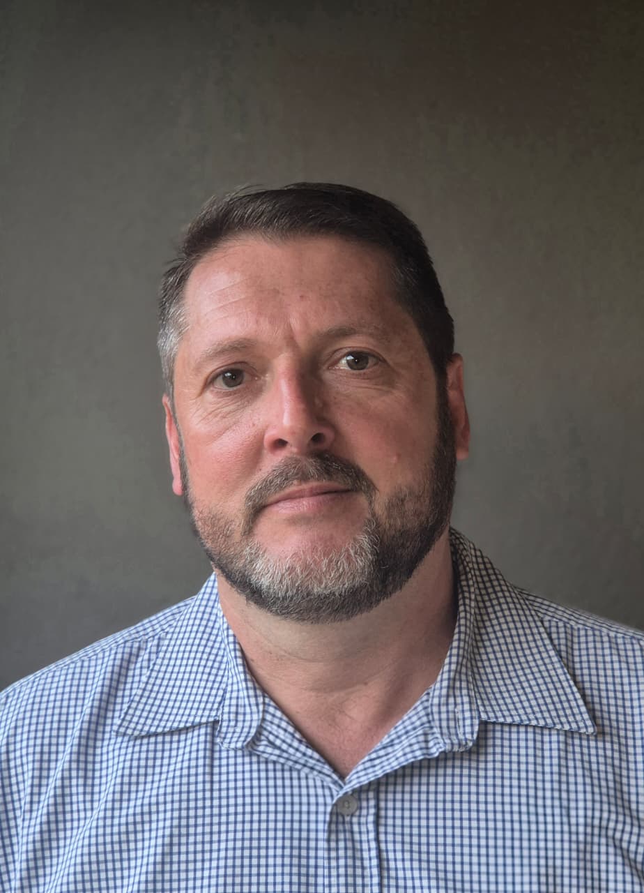 Dawi Viljoen (Principal)