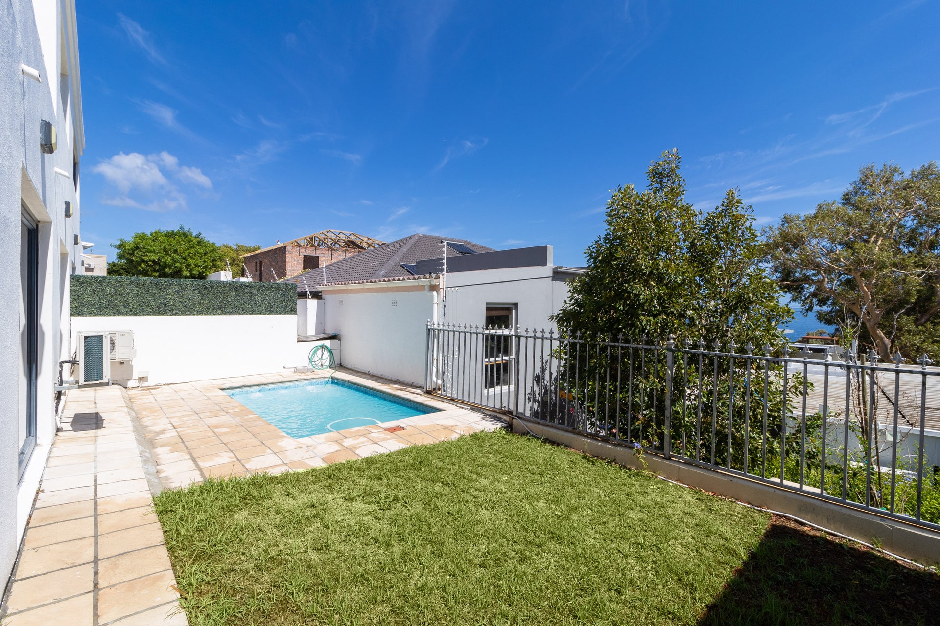Property 1272766 - Image 2