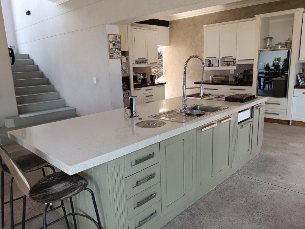 Property 1334217 - Image 11