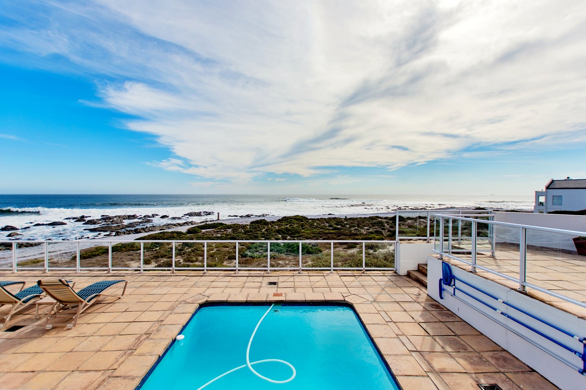 Property 1453715 - Image 69