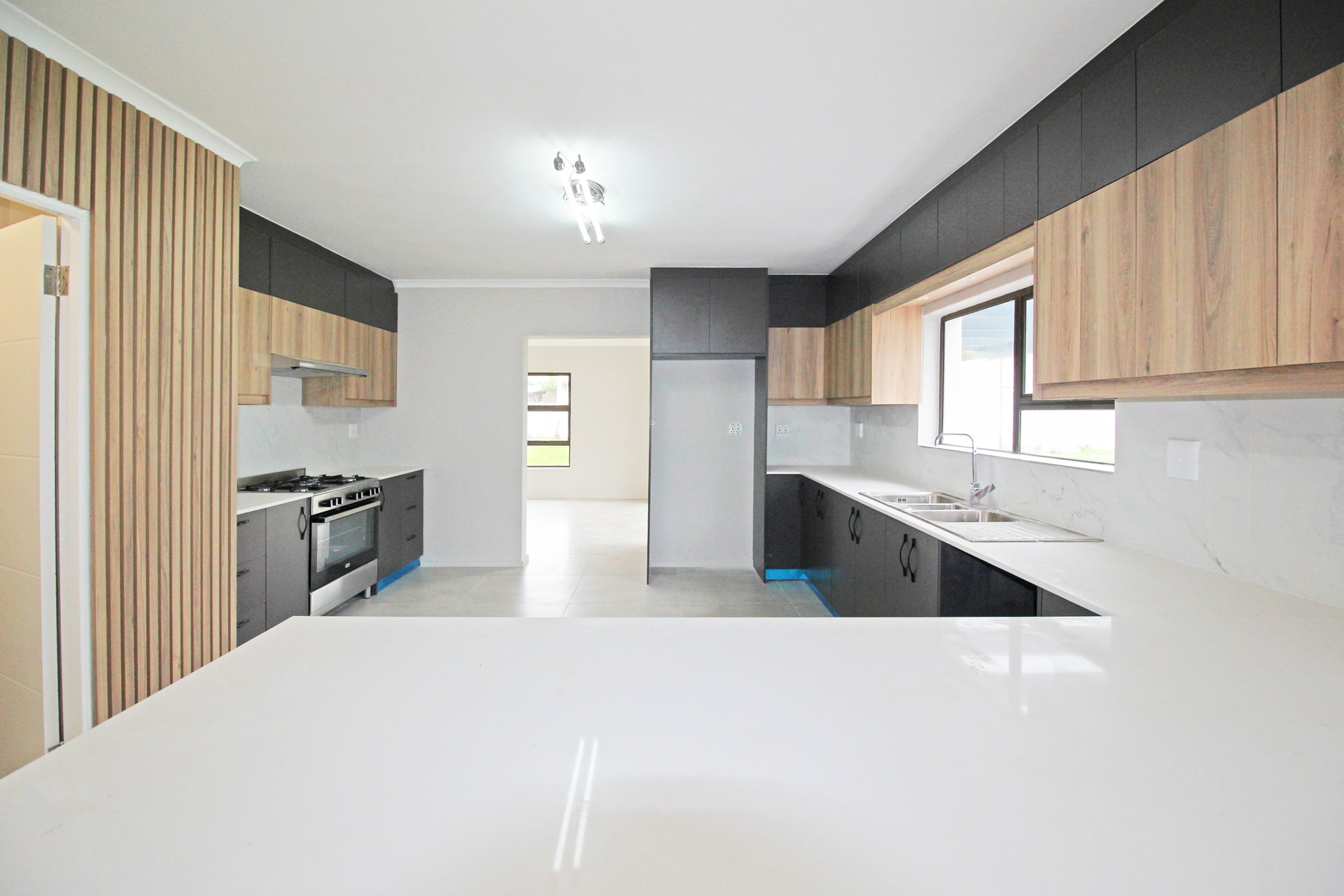 Property 1615930 - Image 17