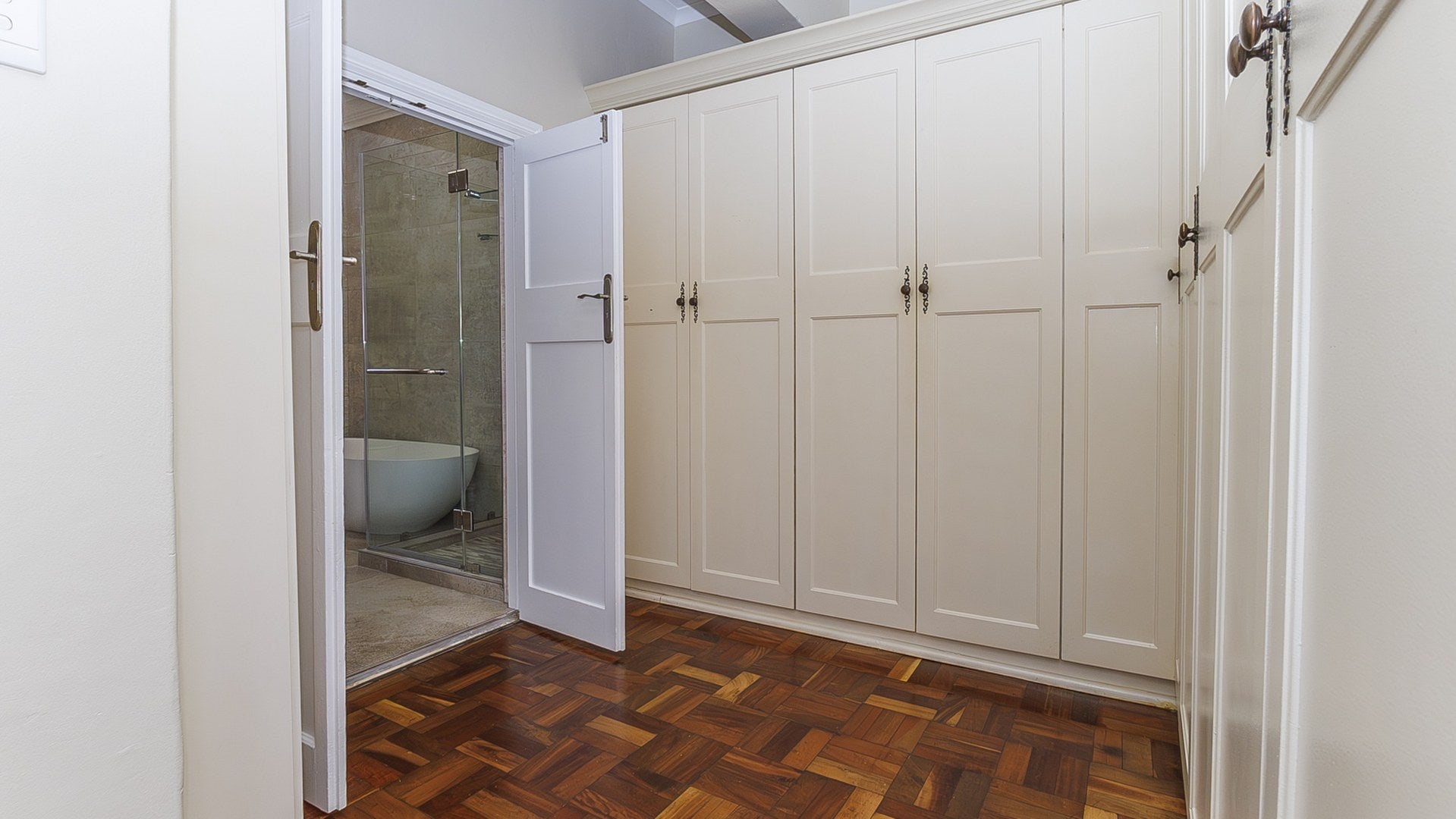 Property 1761627 - Image 15