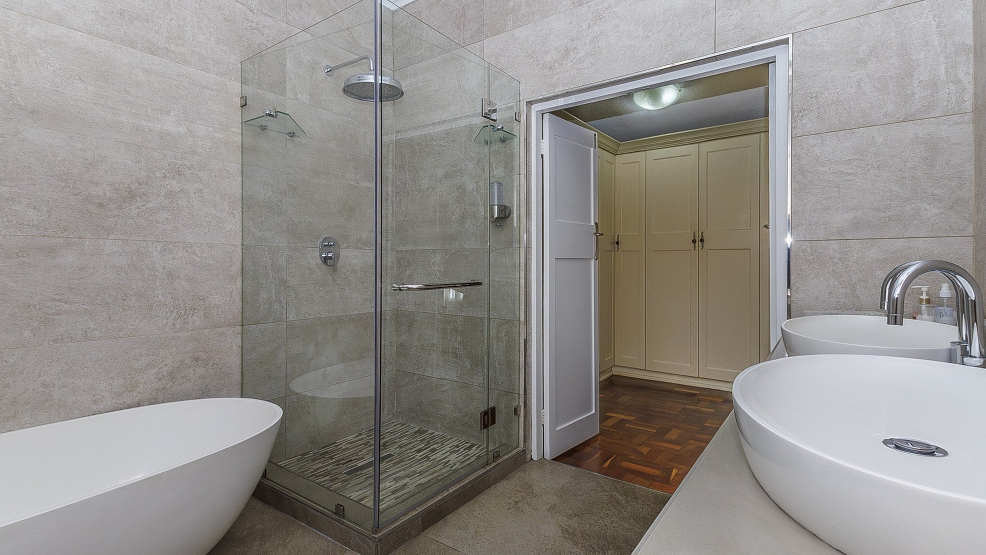 Property 1761627 - Image 16
