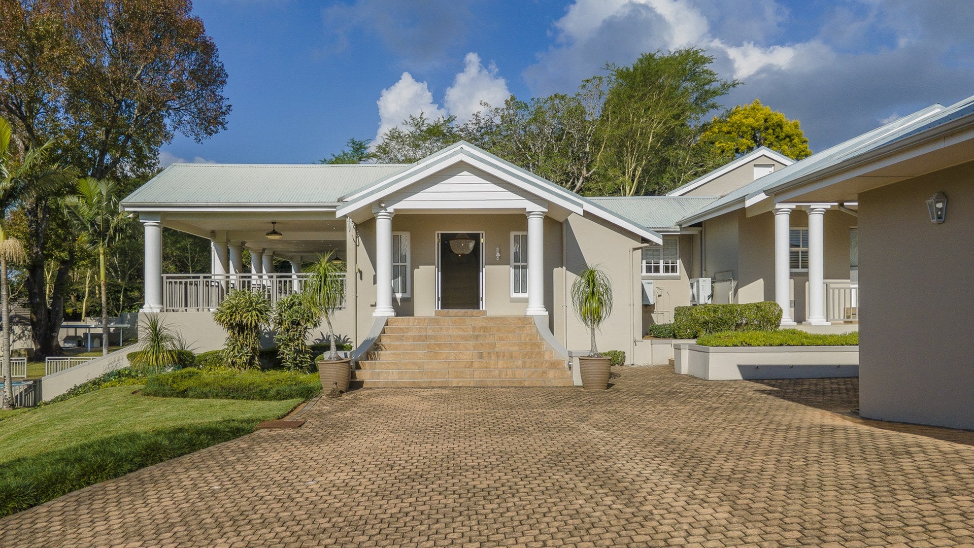 Property 1761627 - Image 2