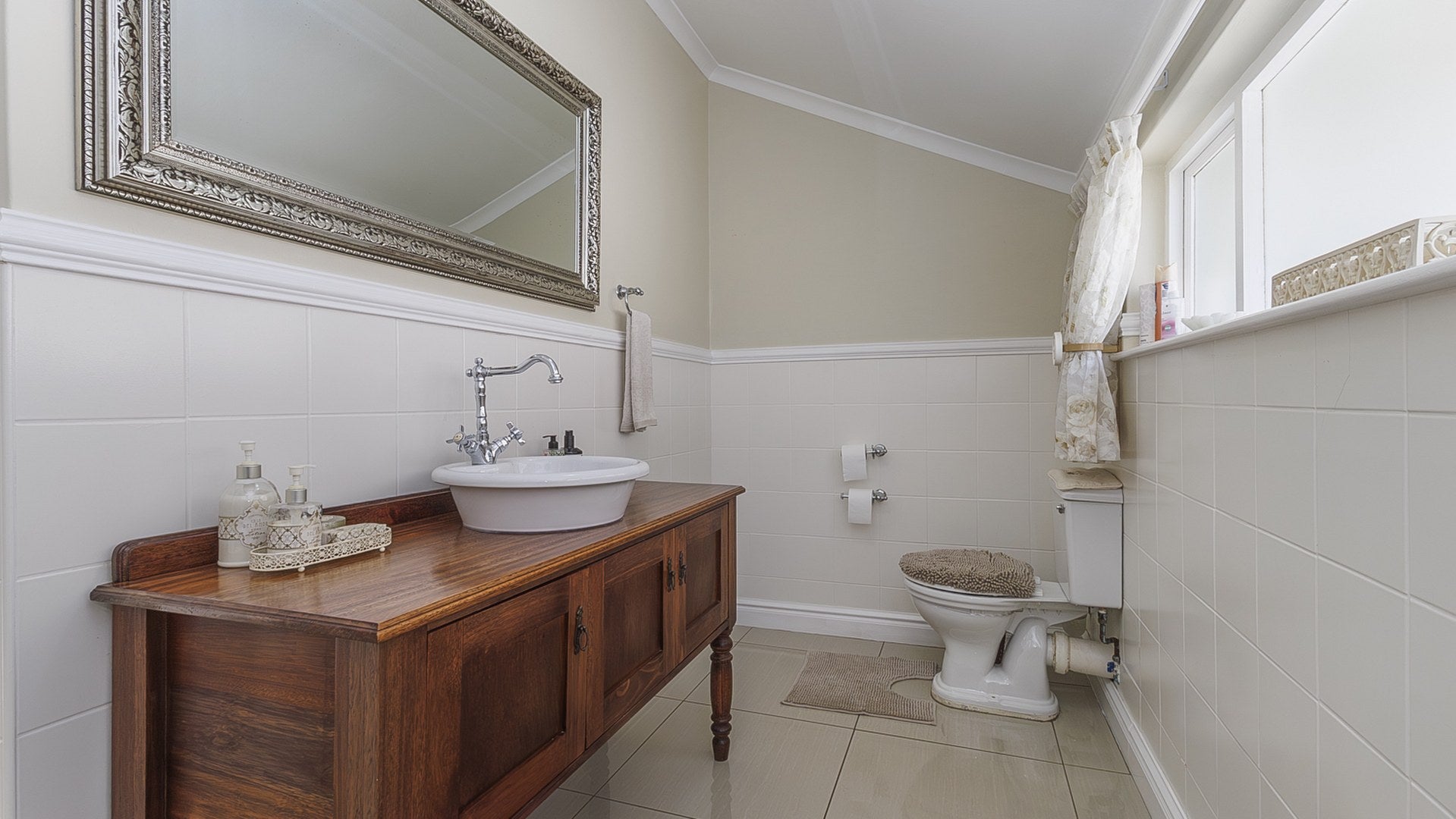 Property 1761627 - Image 9
