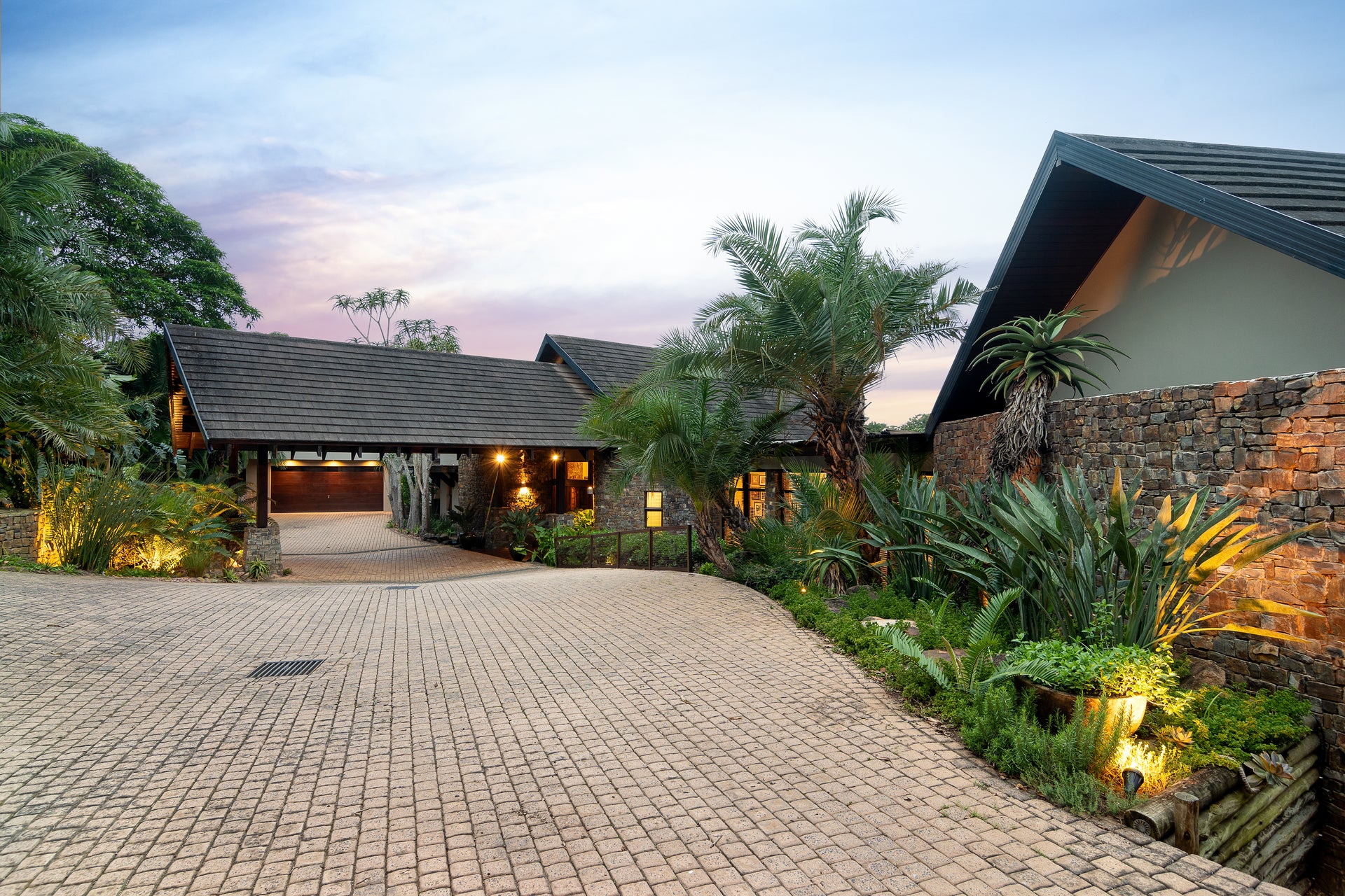 Property 2207201 - Image 3