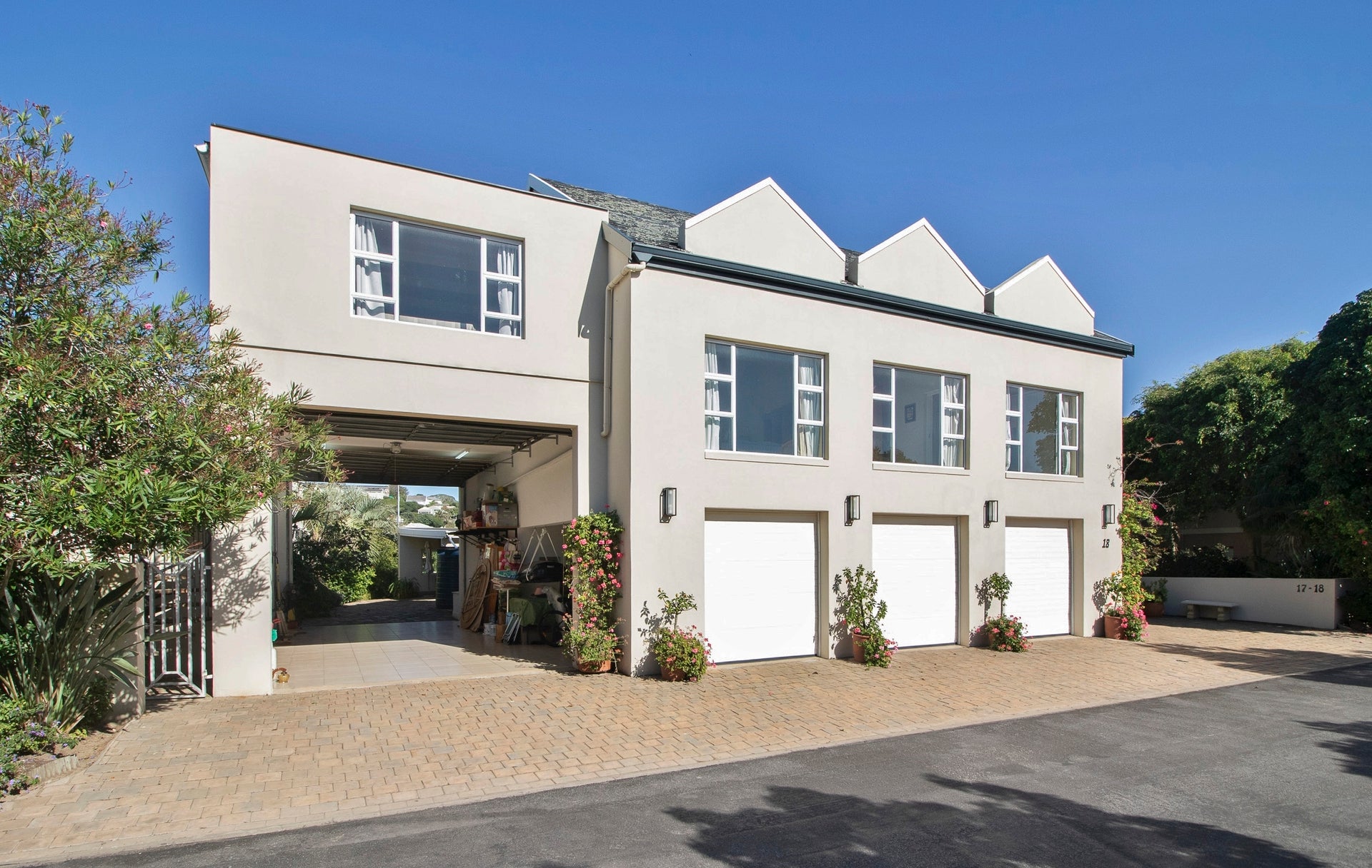 Property 2436028 - Image 3