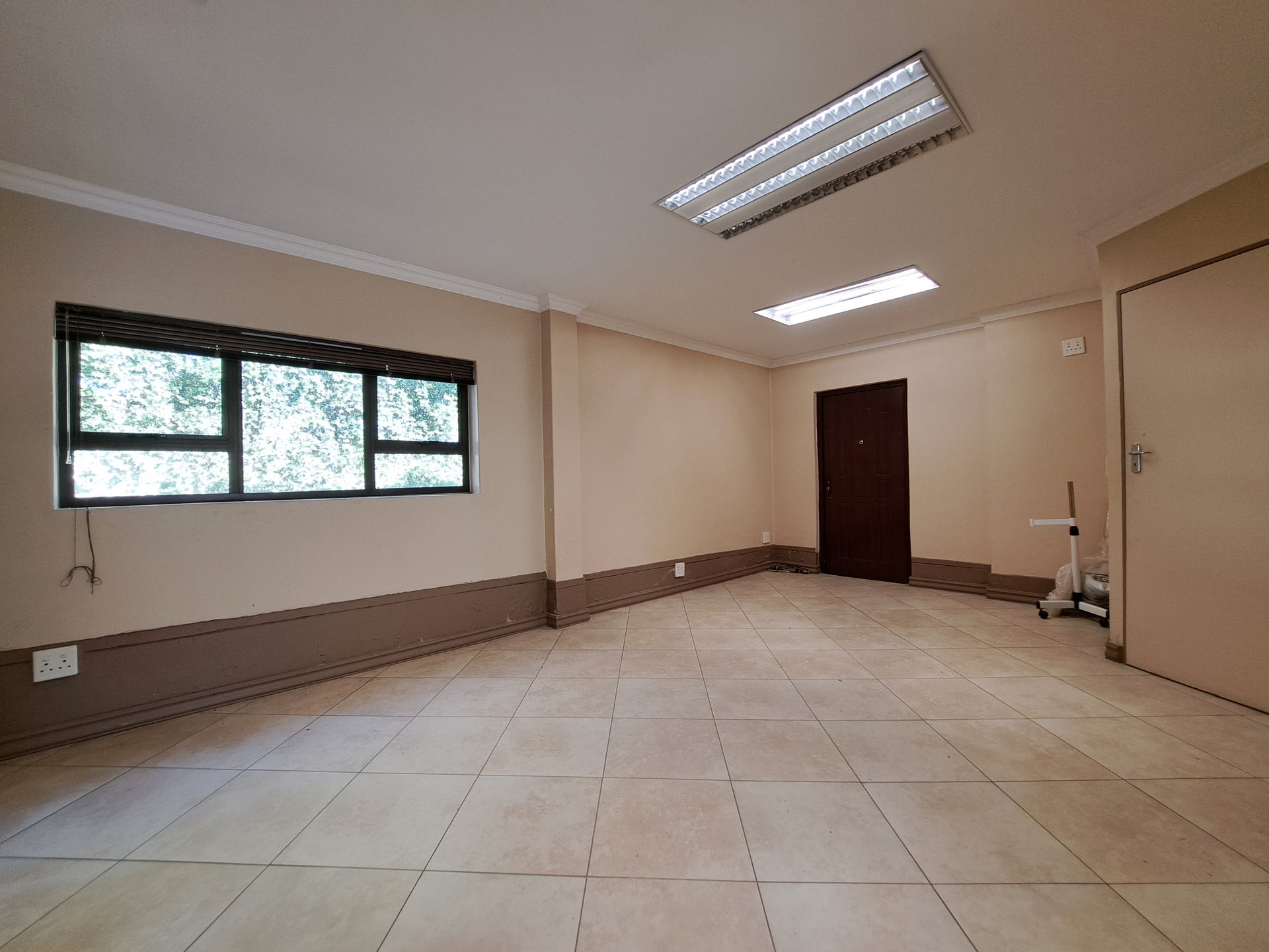 Property 2444455 - Image 21
