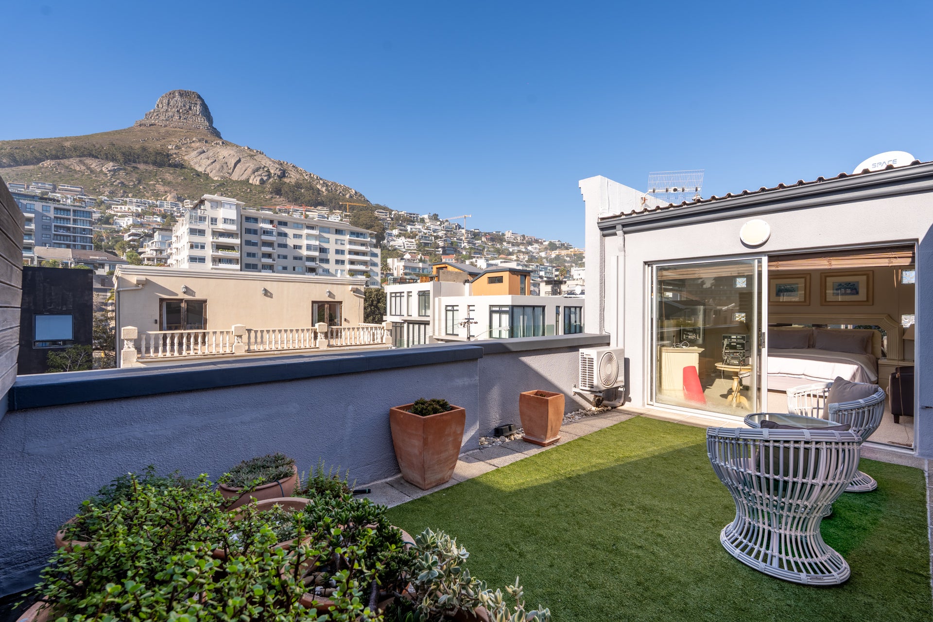 Property 2449062 - Image 2