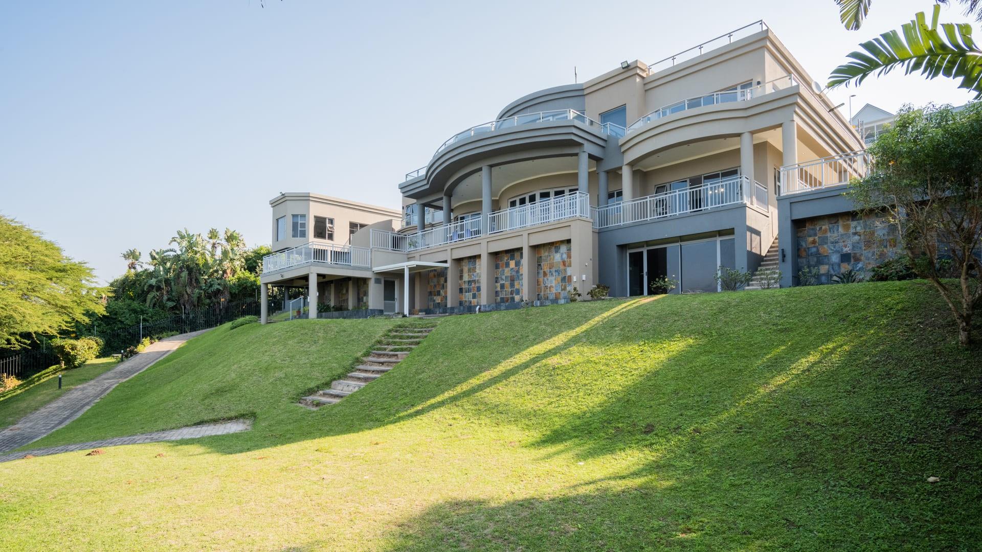 Property 2595398 - Image 2