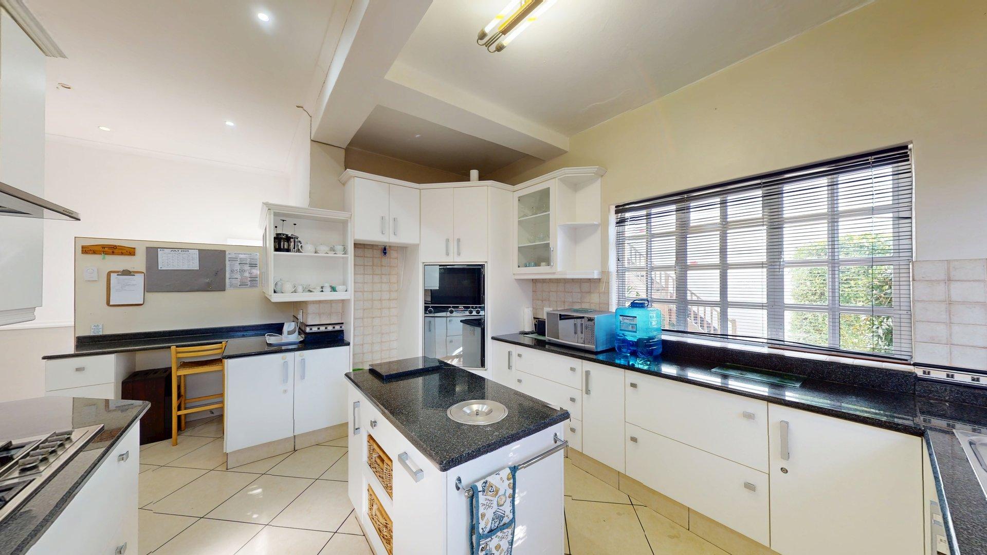 Property 2732575 - Image 31