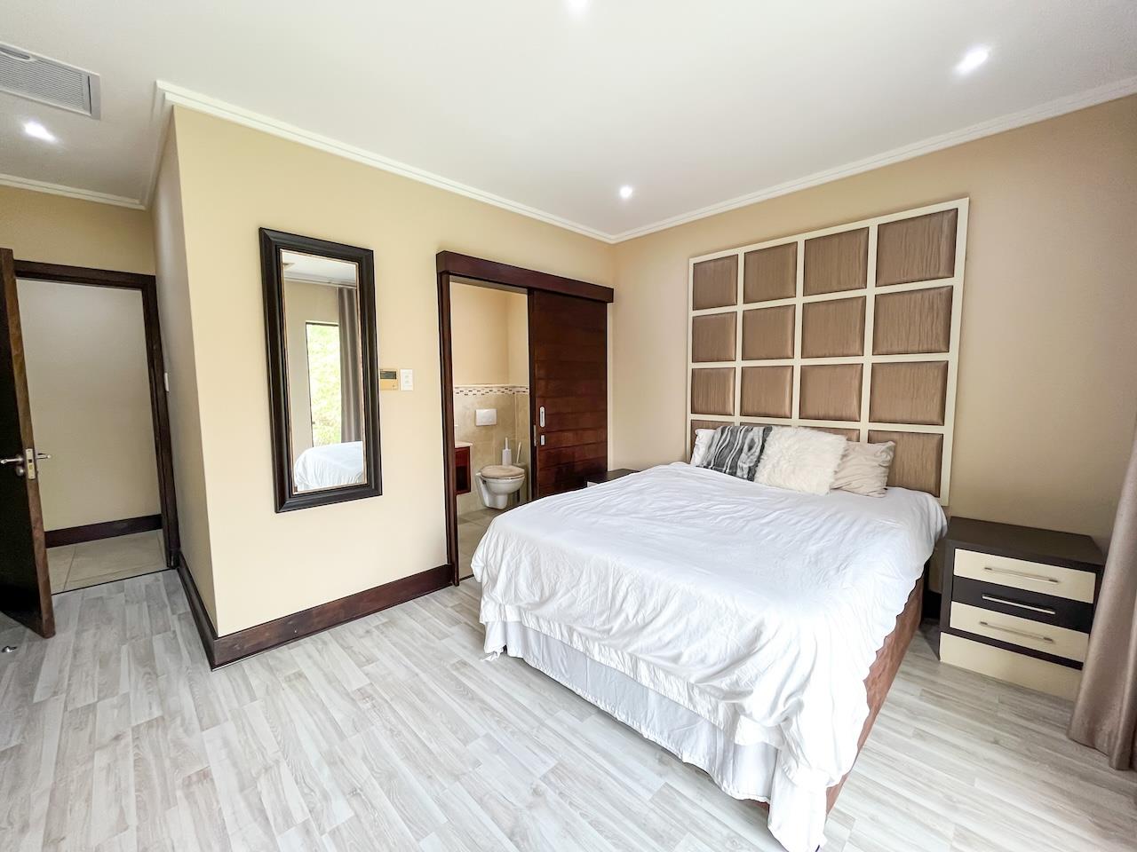 Property 2903968 - Image 18
