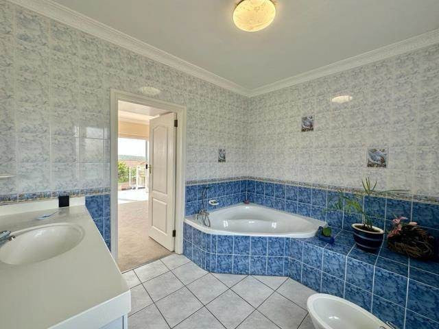 Property 2928856 - Image 9