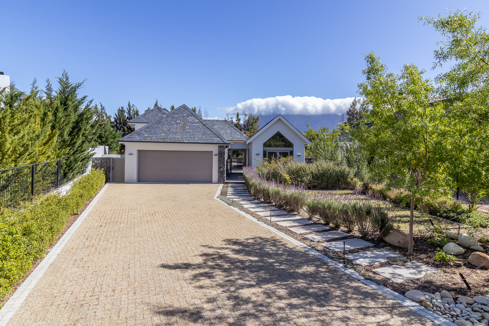 Property 2938013 - Image 2