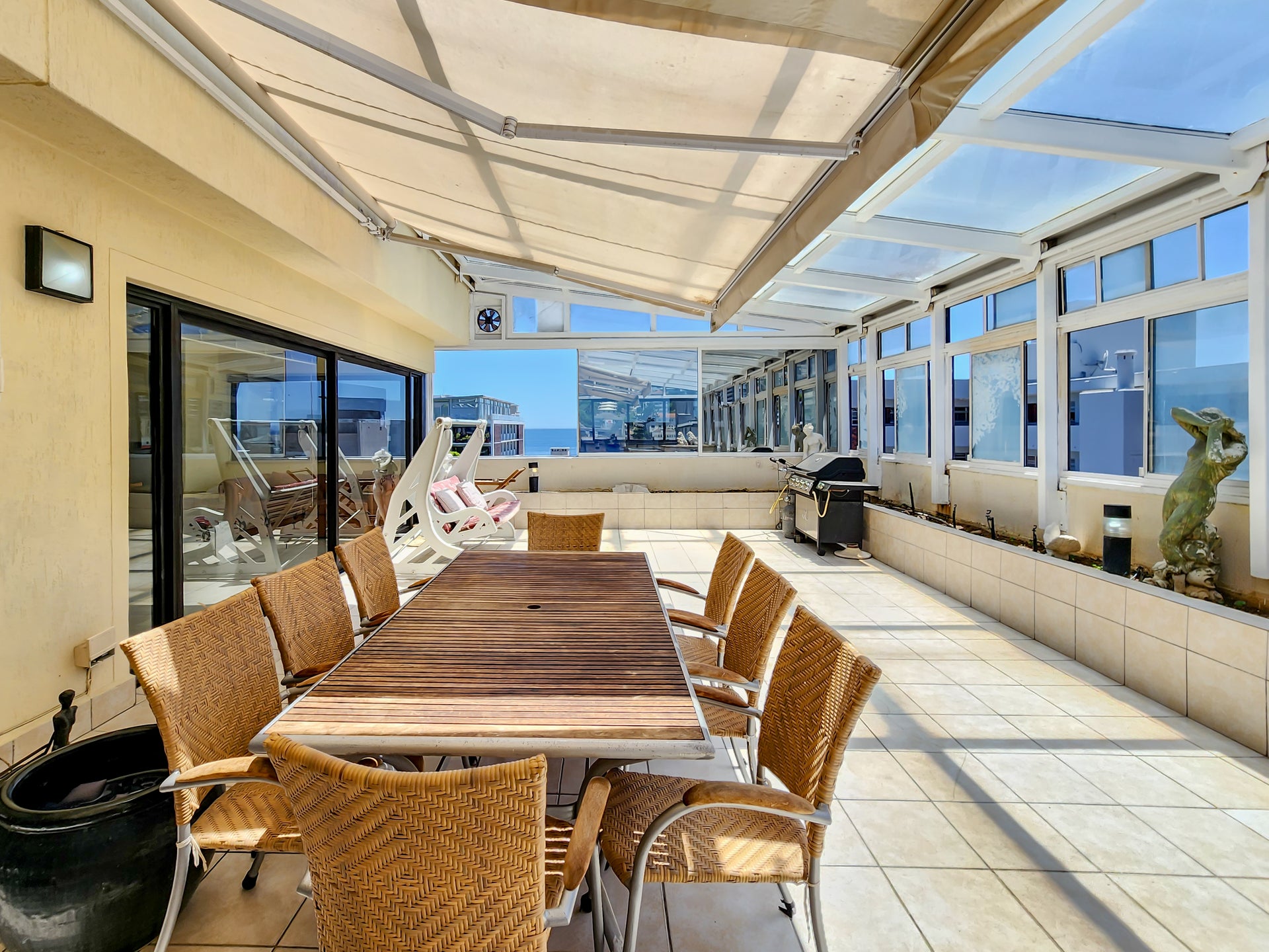 Property 2970000 - Image 1
