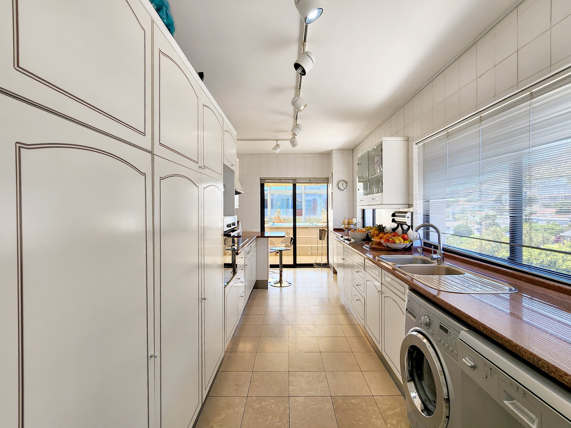 Property 2970000 - Image 28
