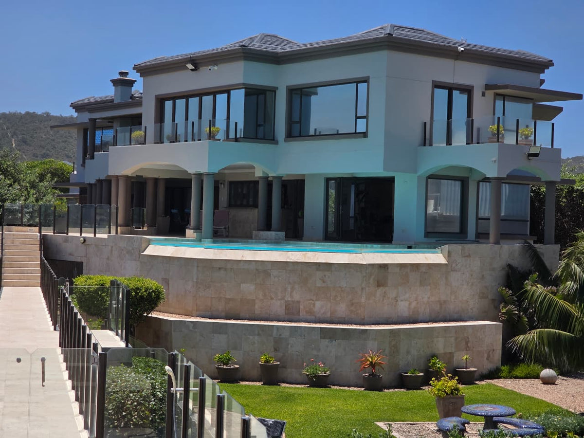 Property 3000378 - Image 2