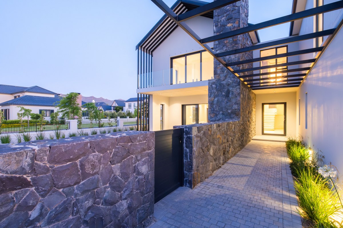 Property 3073890 - Image 1