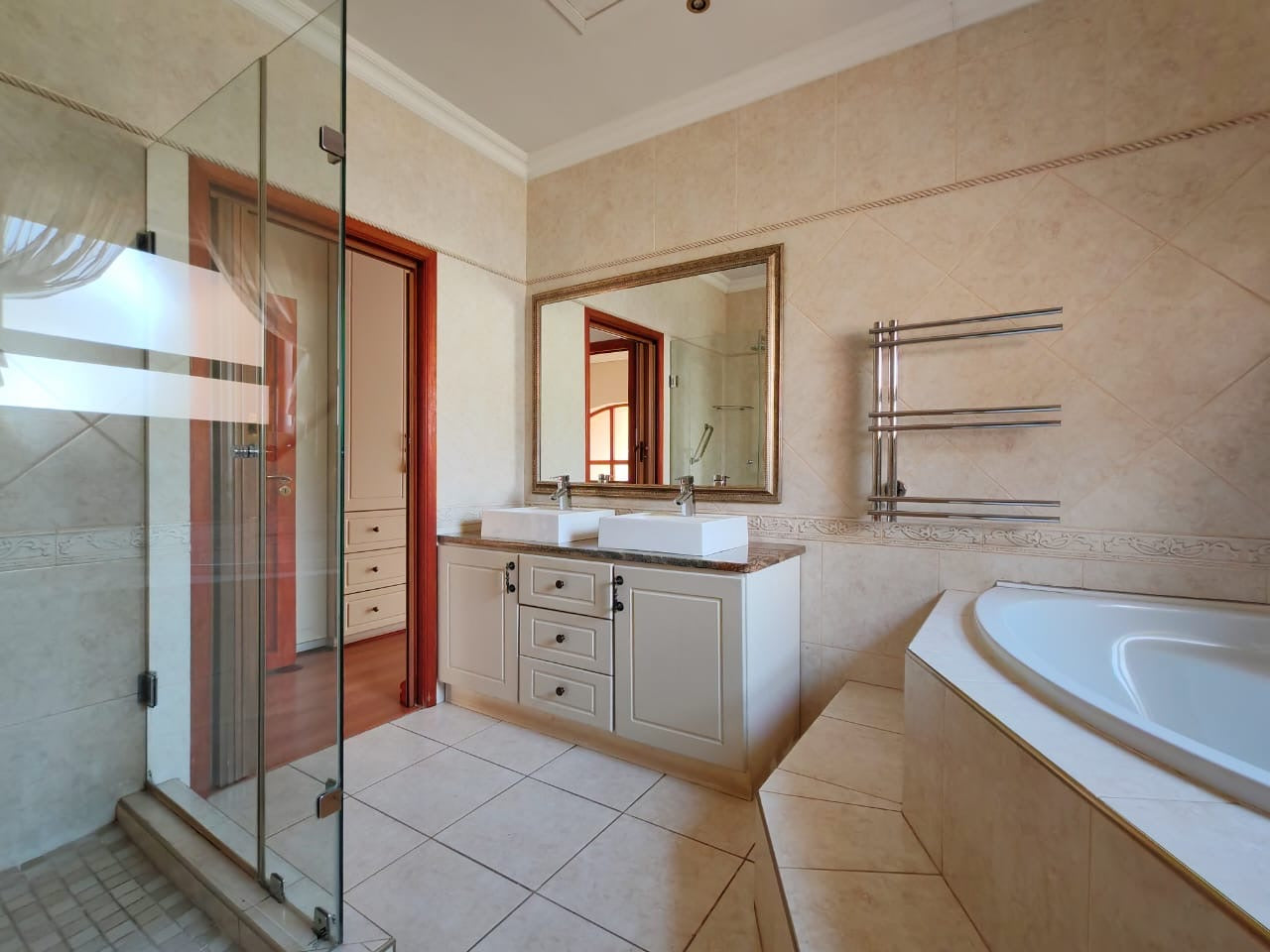 Property 3088419 - Image 49
