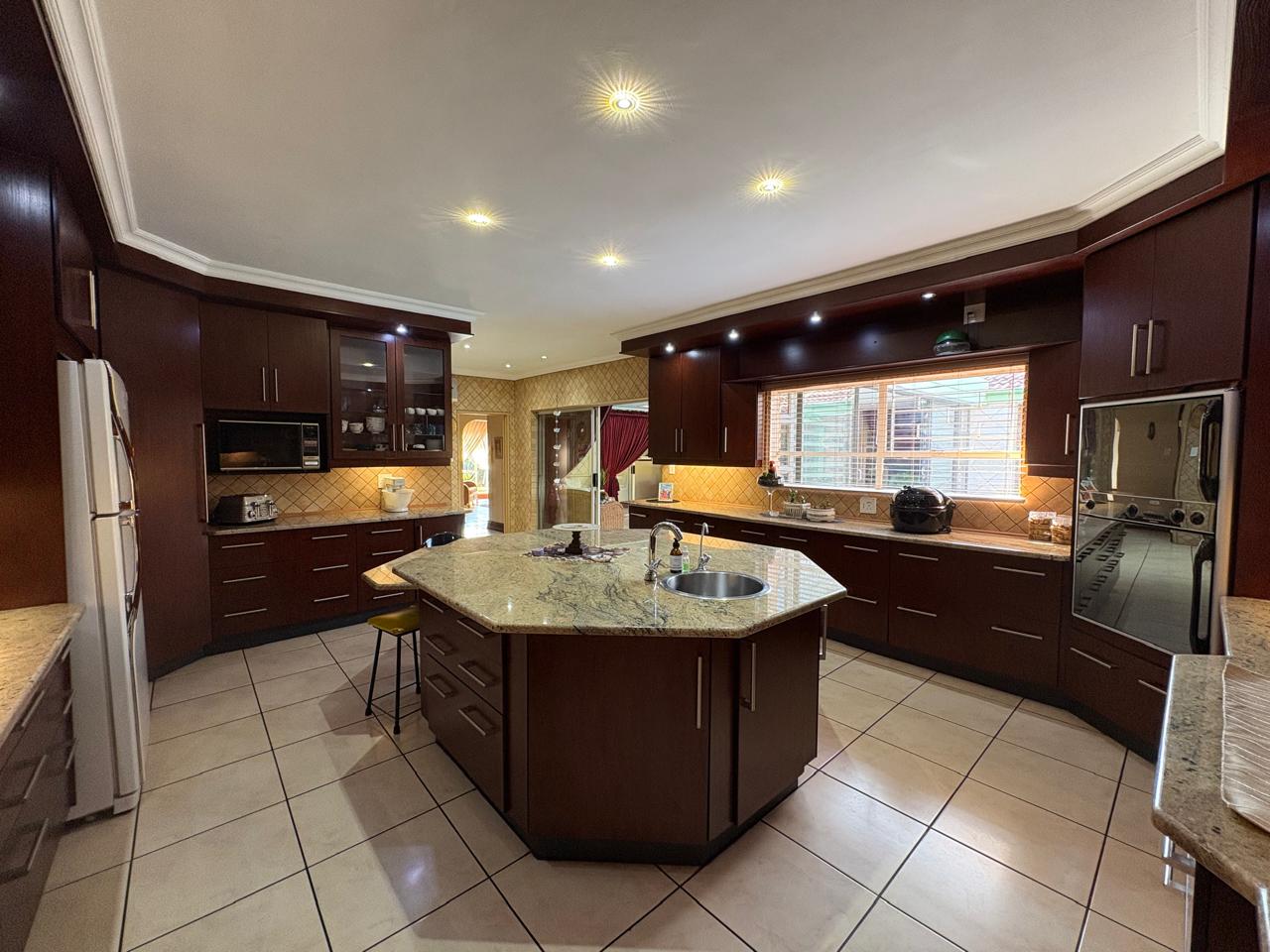 Property 3184546 - Image 2