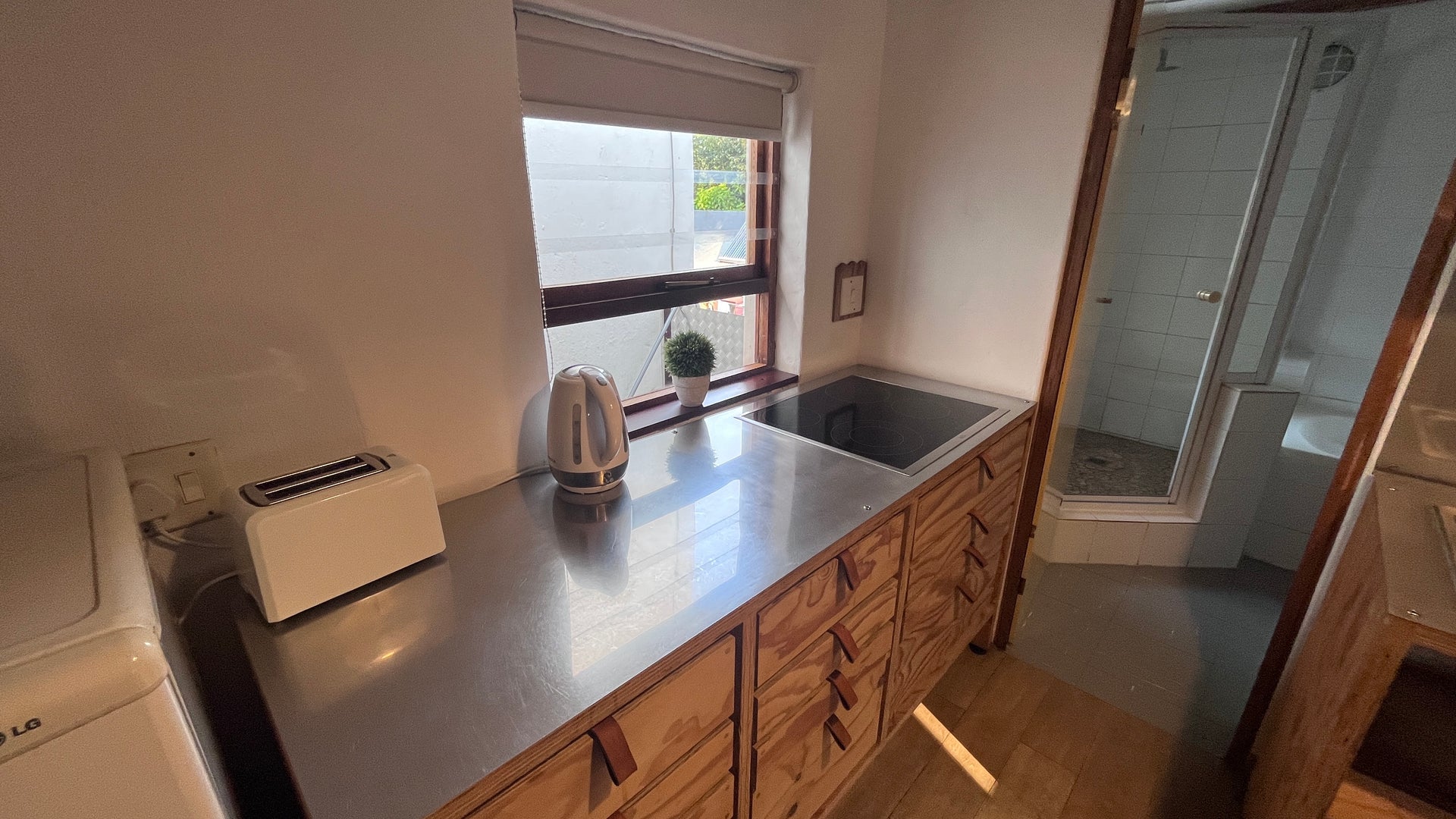 Property 680000 - Image 32